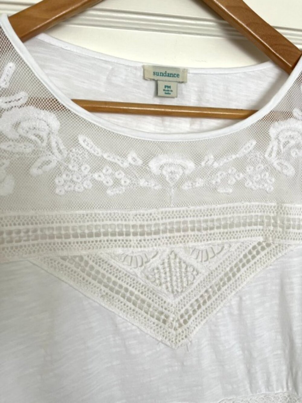 Sundance Eden's Lace White Embroidered Top | Size MP - Picture 6 of 6